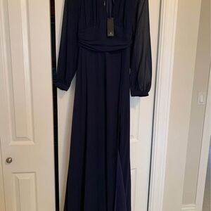 Elegant Navy Long-Sleeve Maxi Dress - brand new with tags SZ small